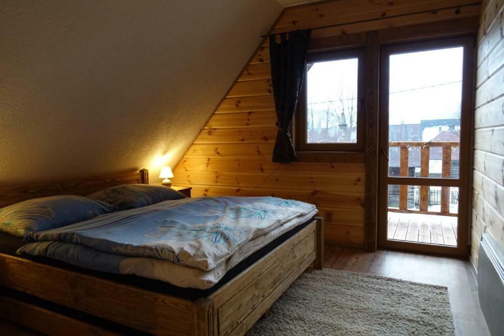 Dvojapartmánová drevenica Mýto Mýto pod Ďumbierom Exterior foto