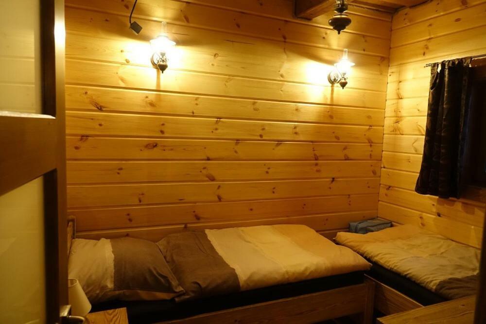 Dvojapartmánová drevenica Mýto Mýto pod Ďumbierom Exterior foto