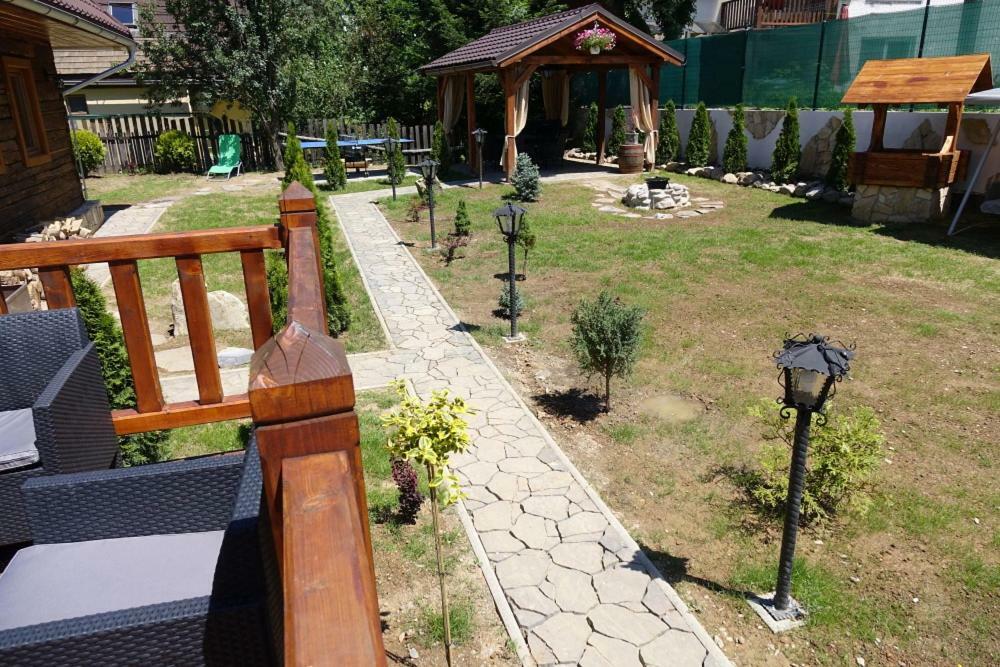 Dvojapartmánová drevenica Mýto Mýto pod Ďumbierom Exterior foto