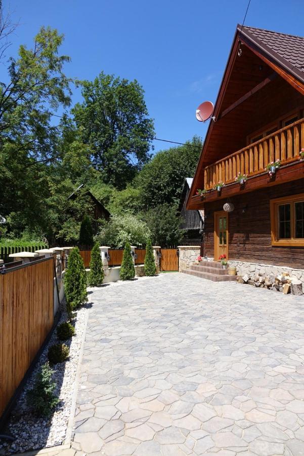 Dvojapartmánová drevenica Mýto Mýto pod Ďumbierom Exterior foto